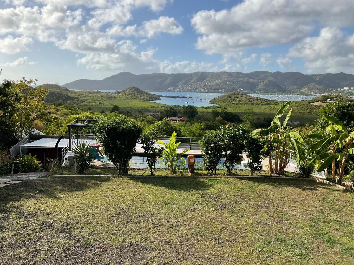 Bas De Villa Piscine Petit Versailles Sainte Anne Buitenkant foto